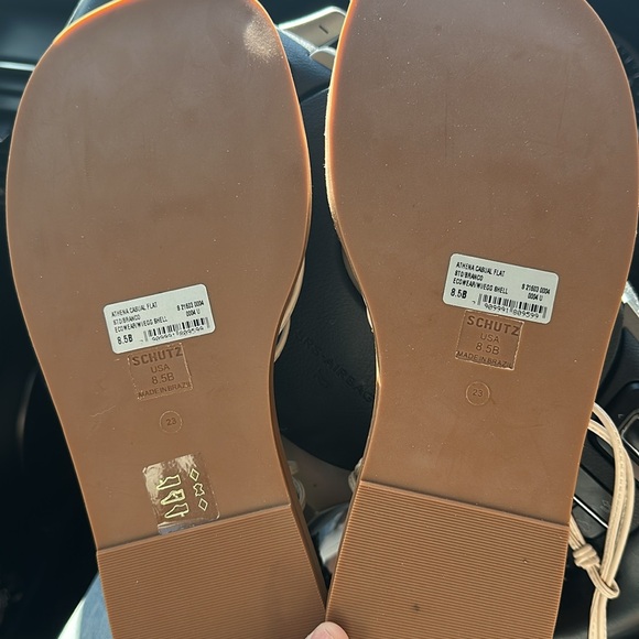 Schutz Athena Casual Sandal Women's Eggshell 8.5 NWT - Picture 3 of 4